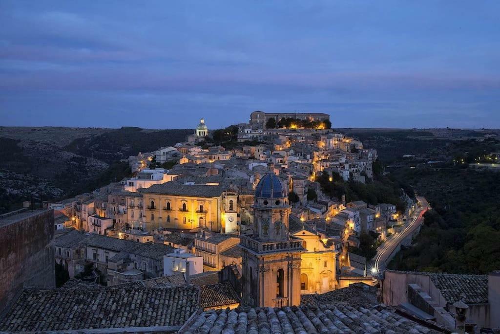 Blu Maris Sicilia Guesthouse มารีนาดีรากูซา ภายนอก รูปภาพ